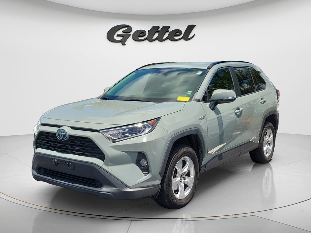 Used 2020 Toyota RAV4 XLE AWD/4WD video 2