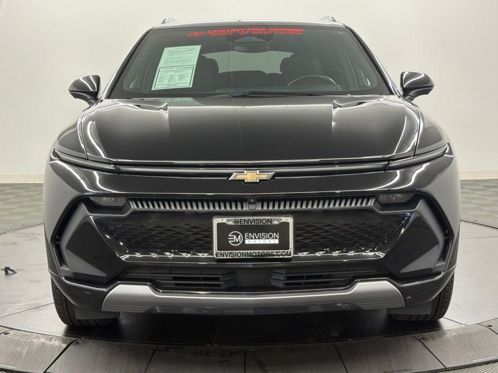 Used 2024 Chevrolet Equinox EV LT FWD image 6