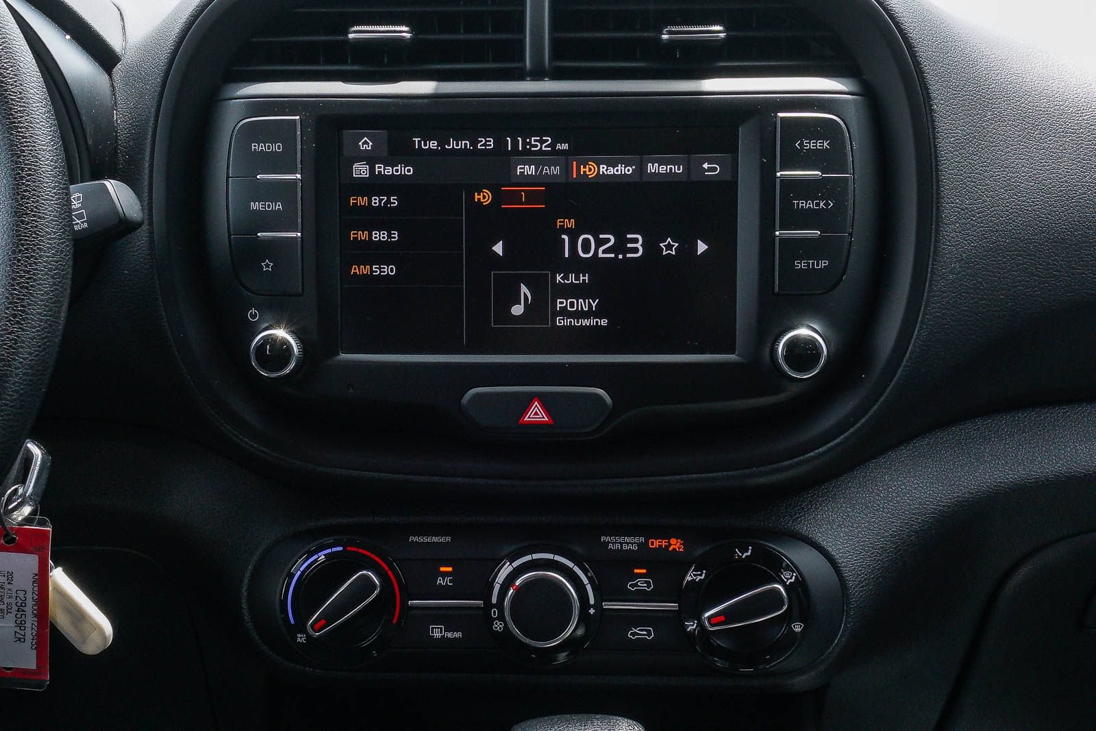 Used 2024 Kia Soul LX w/ Option Group 015 FWD image 14