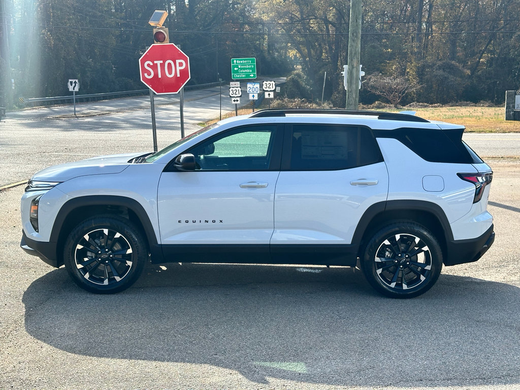New 2026 Chevrolet Equinox RS image 2