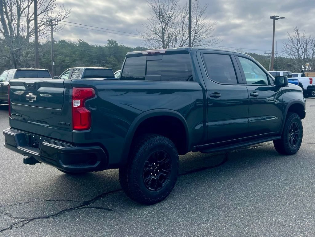 New 2026 Chevrolet Silverado 1500 ZR2 w/ Dark Appearance Package AWD/4WD image 5