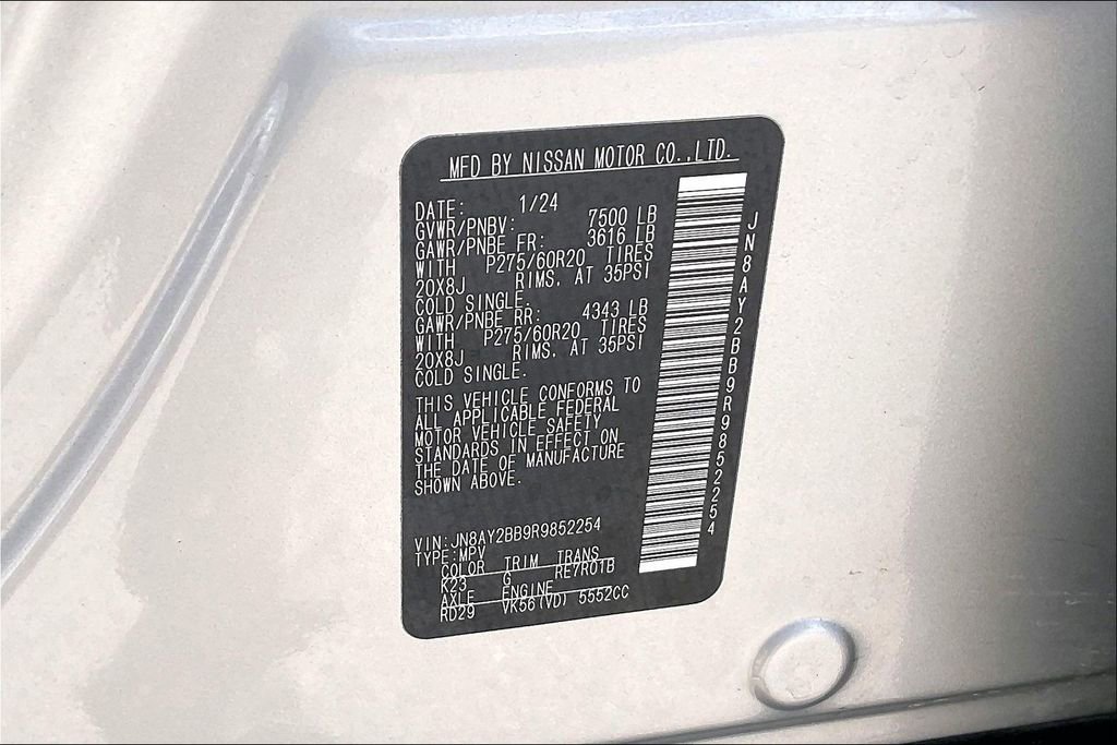 Used 2024 Nissan Armada SL w/ Captain's Chairs Package AWD/4WD image 16