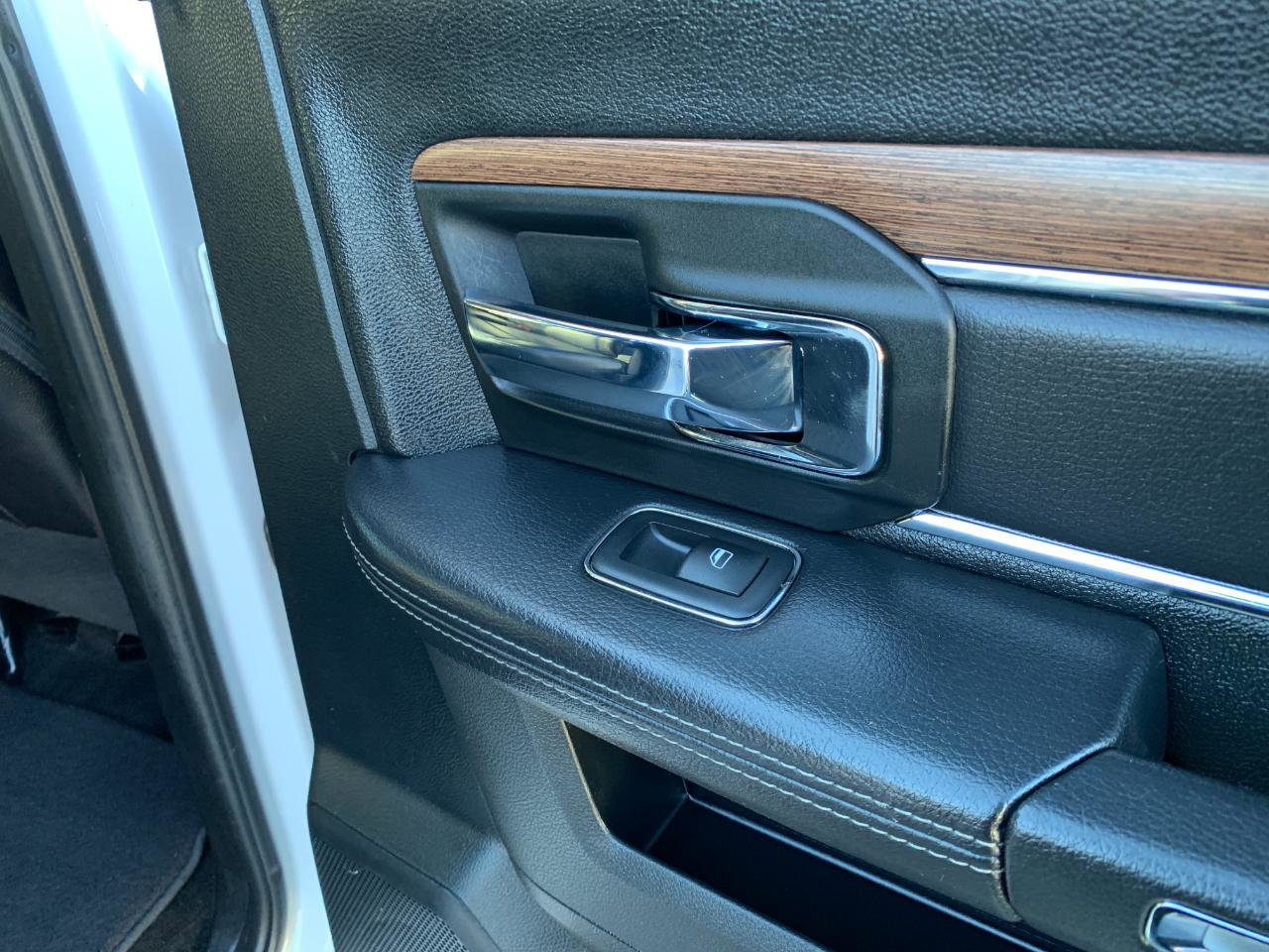 Used 2017 RAM 1500 Laramie w/ Convenience Group image 36