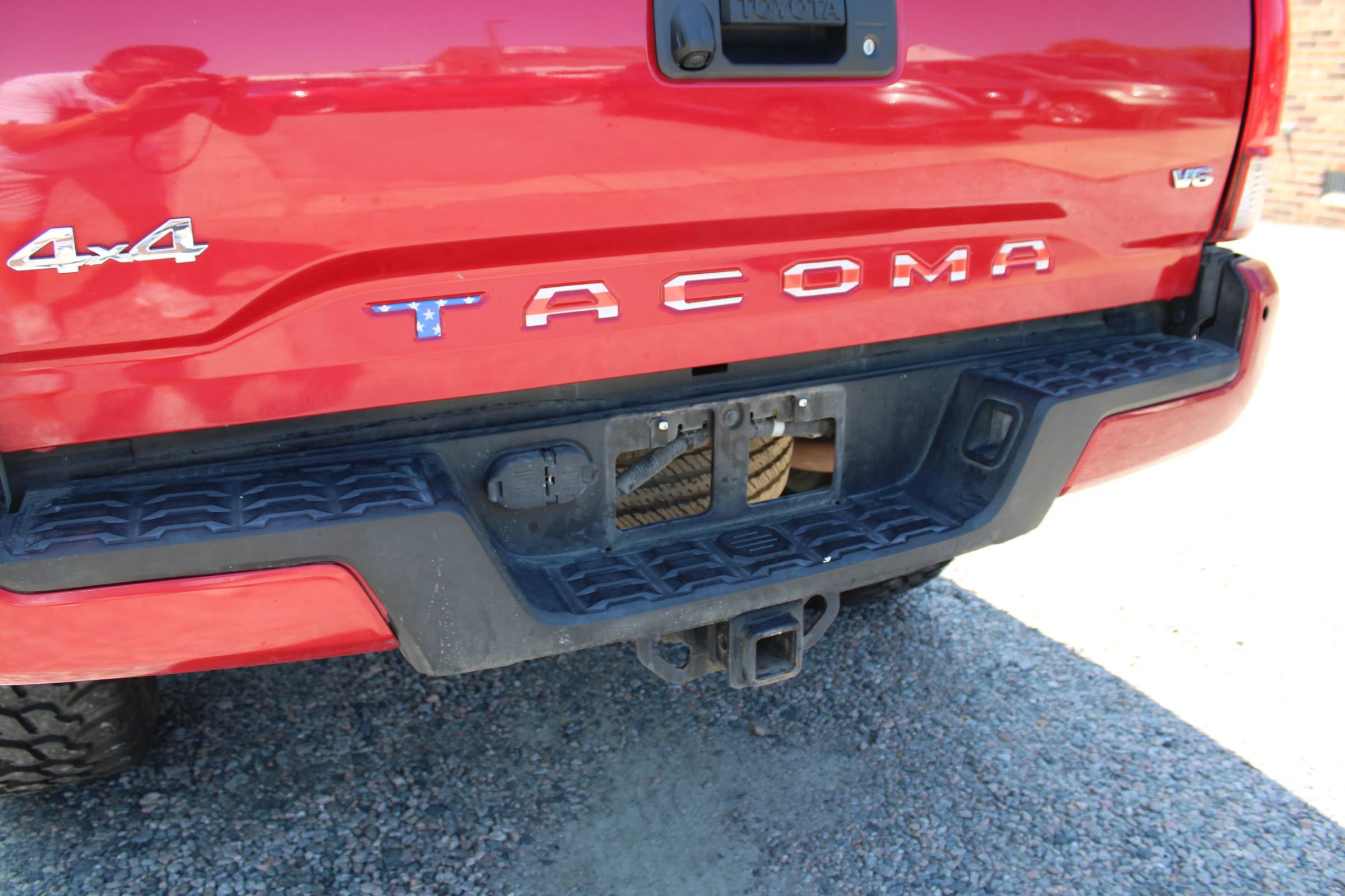 Used 2019 Toyota Tacoma SR image 26