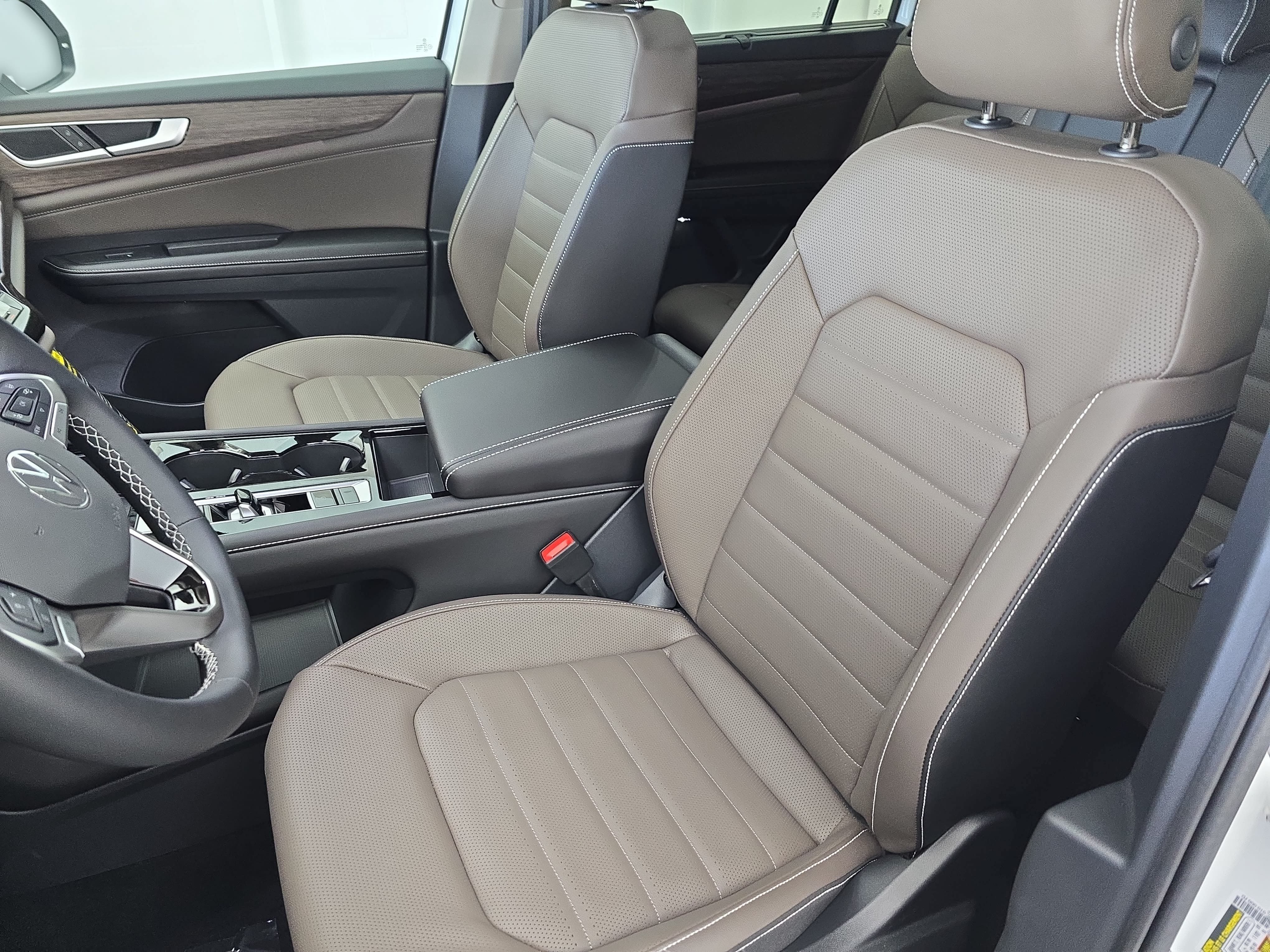 New 2026 Volkswagen Atlas SEL AWD/4WD image 15