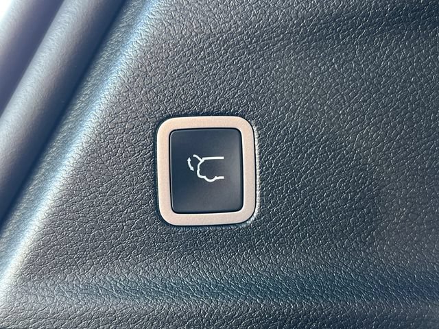 New 2026 Chrysler Pacifica Select FWD image 36