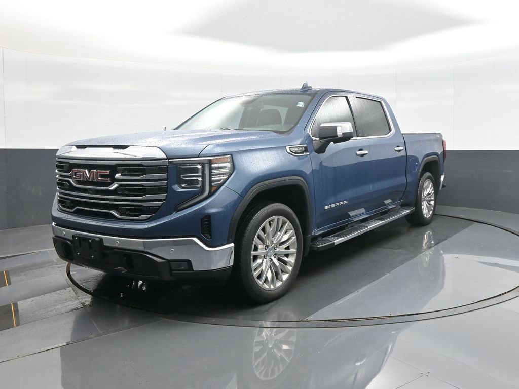 Used 2024 GMC Sierra 1500 SLT w/ SLT Premium Plus Package AWD/4WD image 3