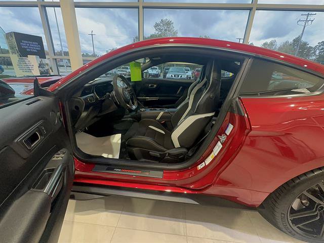 Used 2020 Ford Mustang Shelby GT500 w/ Technology Package RWD image 10