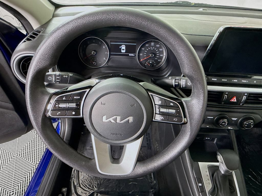 Certified 2023 Kia Forte LXS FWD image 19