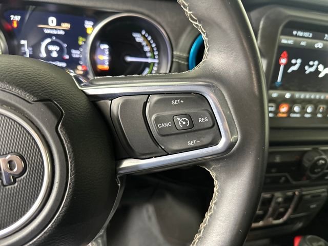 Used 2022 Jeep Wrangler Unlimited Sahara image 16