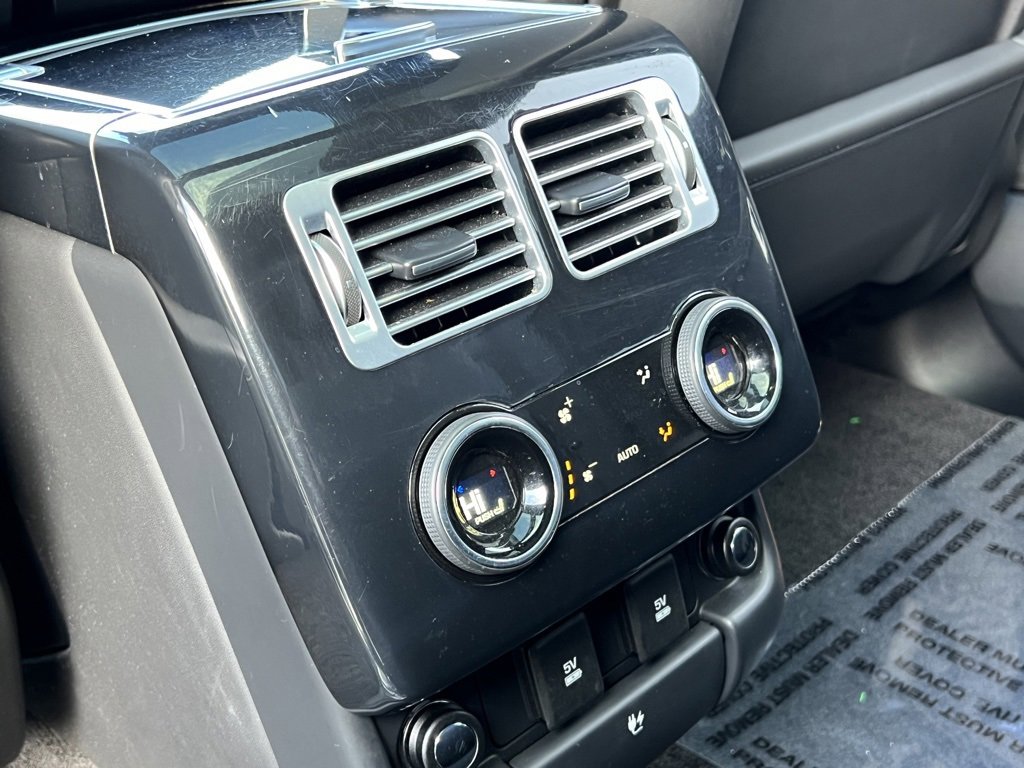 Used 2019 Land Rover Range Rover Long Wheelbase Supercharged image 17