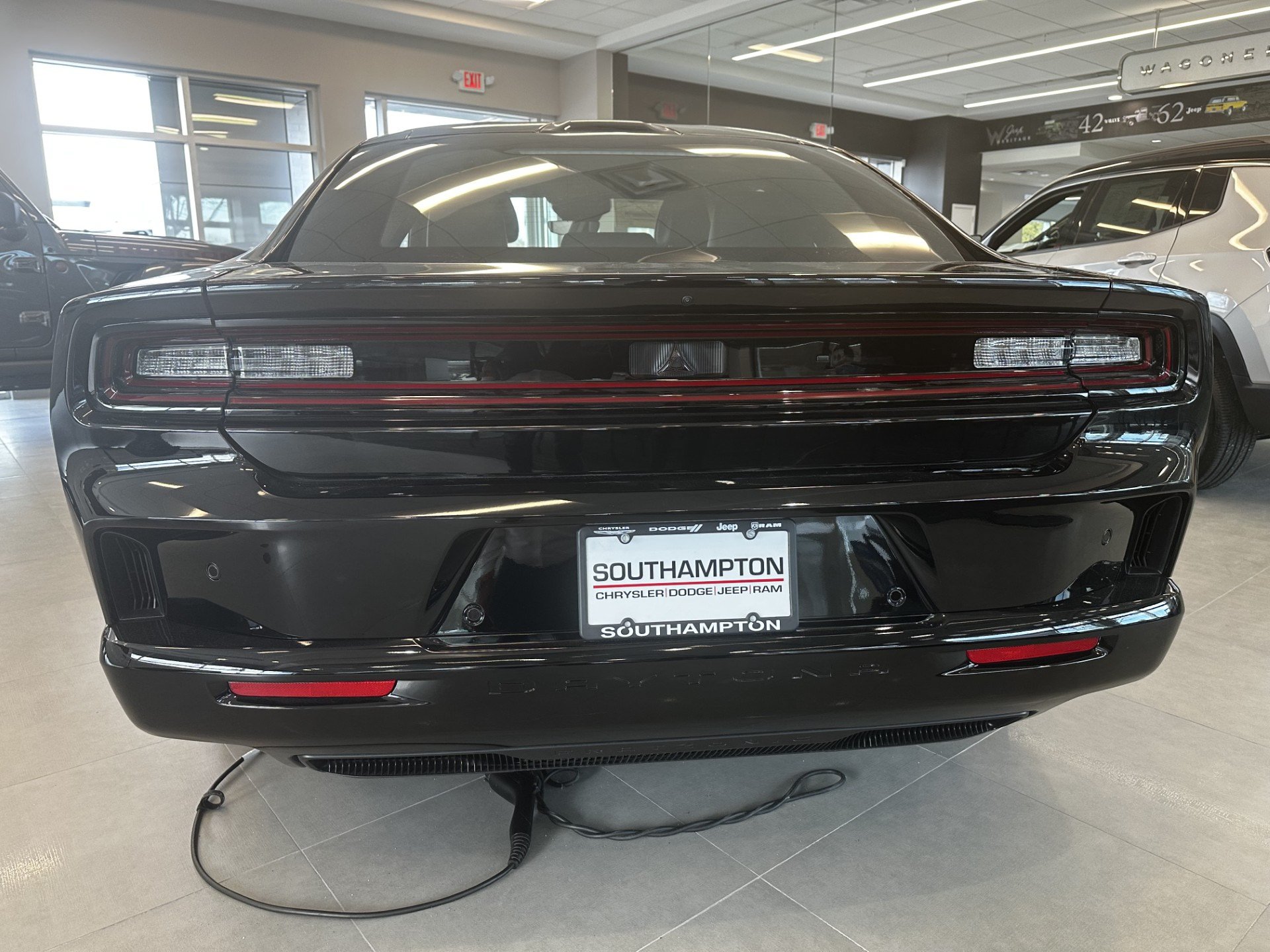 New 2024 Dodge Charger Daytona R/T w/ Plus Group AWD/4WD image 3