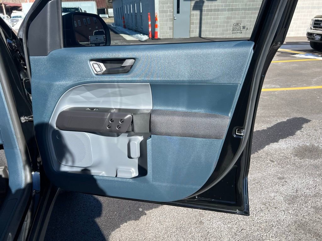 Used 2025 Ford Maverick XL image 20