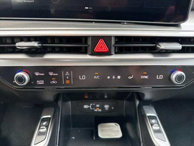 New 2026 Kia Sorento S w/ S Panoramic Sunroof Package FWD image 14
