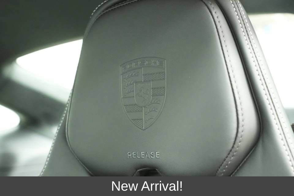 Used 2026 Porsche 911 GT3 RWD image 39