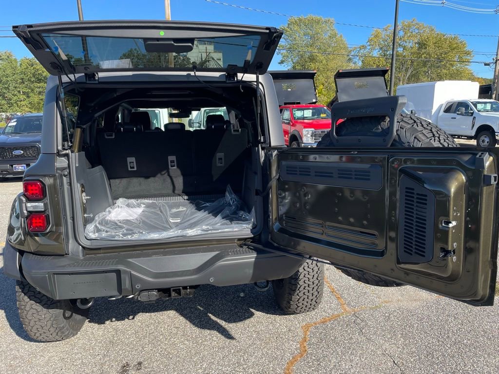 New 2025 Ford Bronco Raptor w/ Interior Carbon Fiber Pack image 23