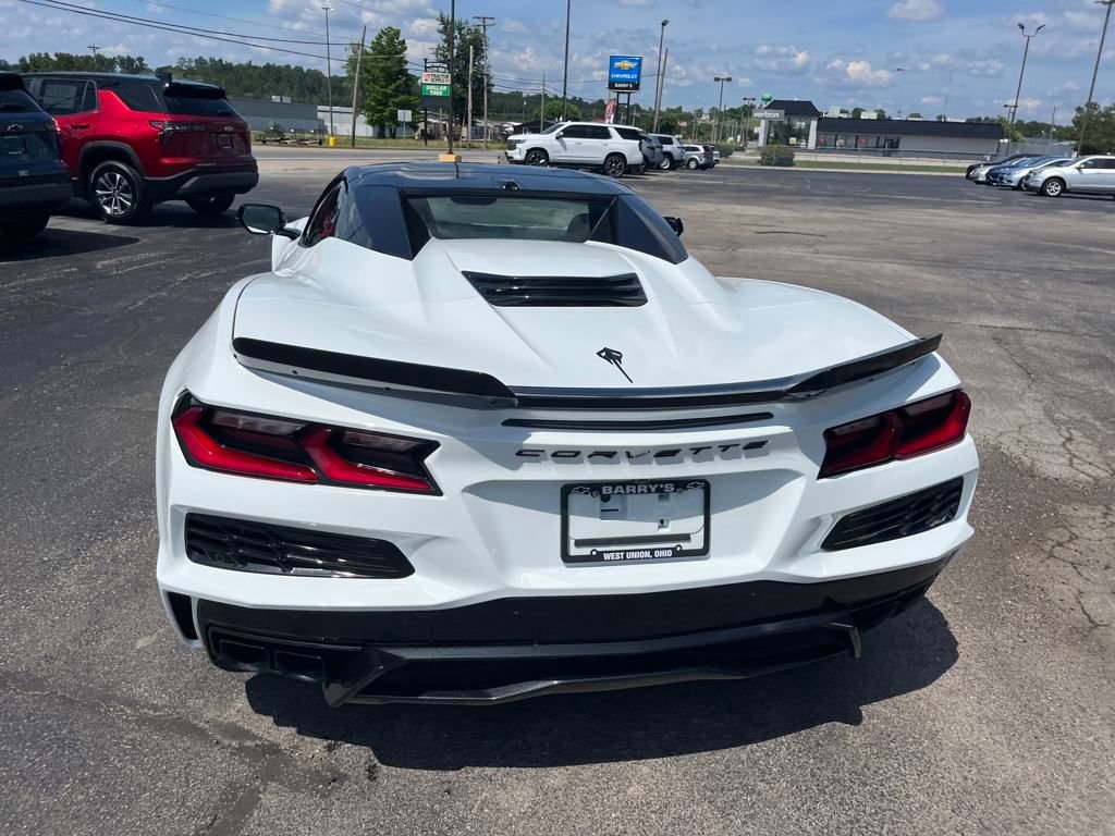 New 2025 Chevrolet Corvette E-Ray w/ Battery Protection Package image 4