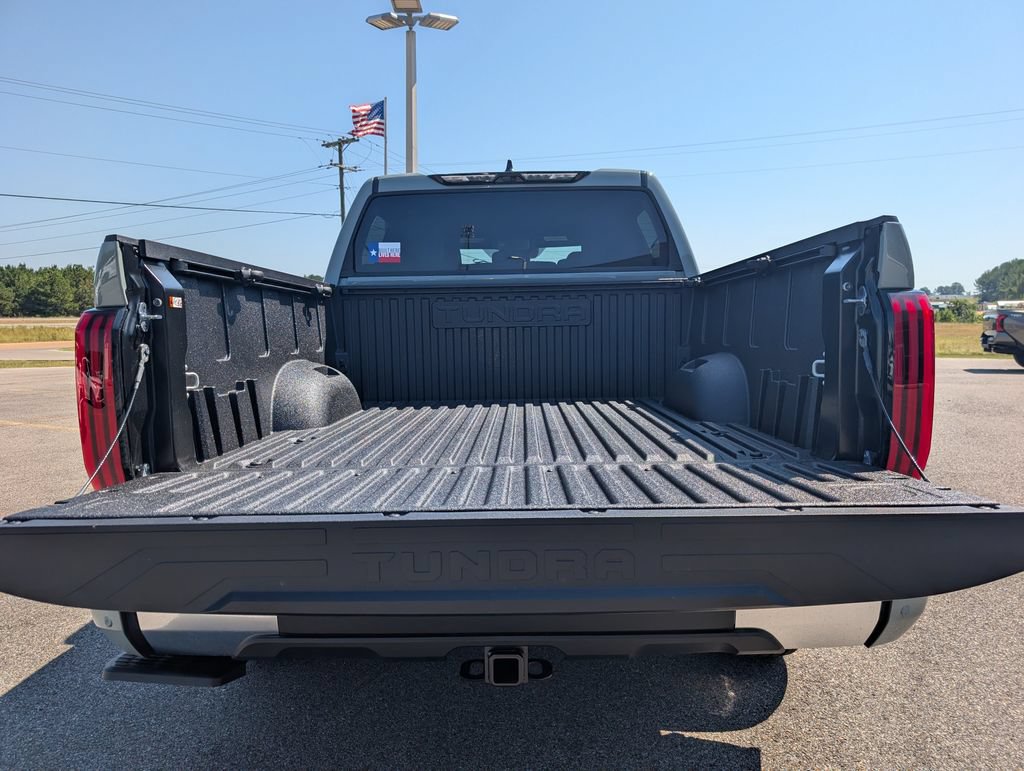 New 2026 Toyota Tundra Limited AWD/4WD image 32