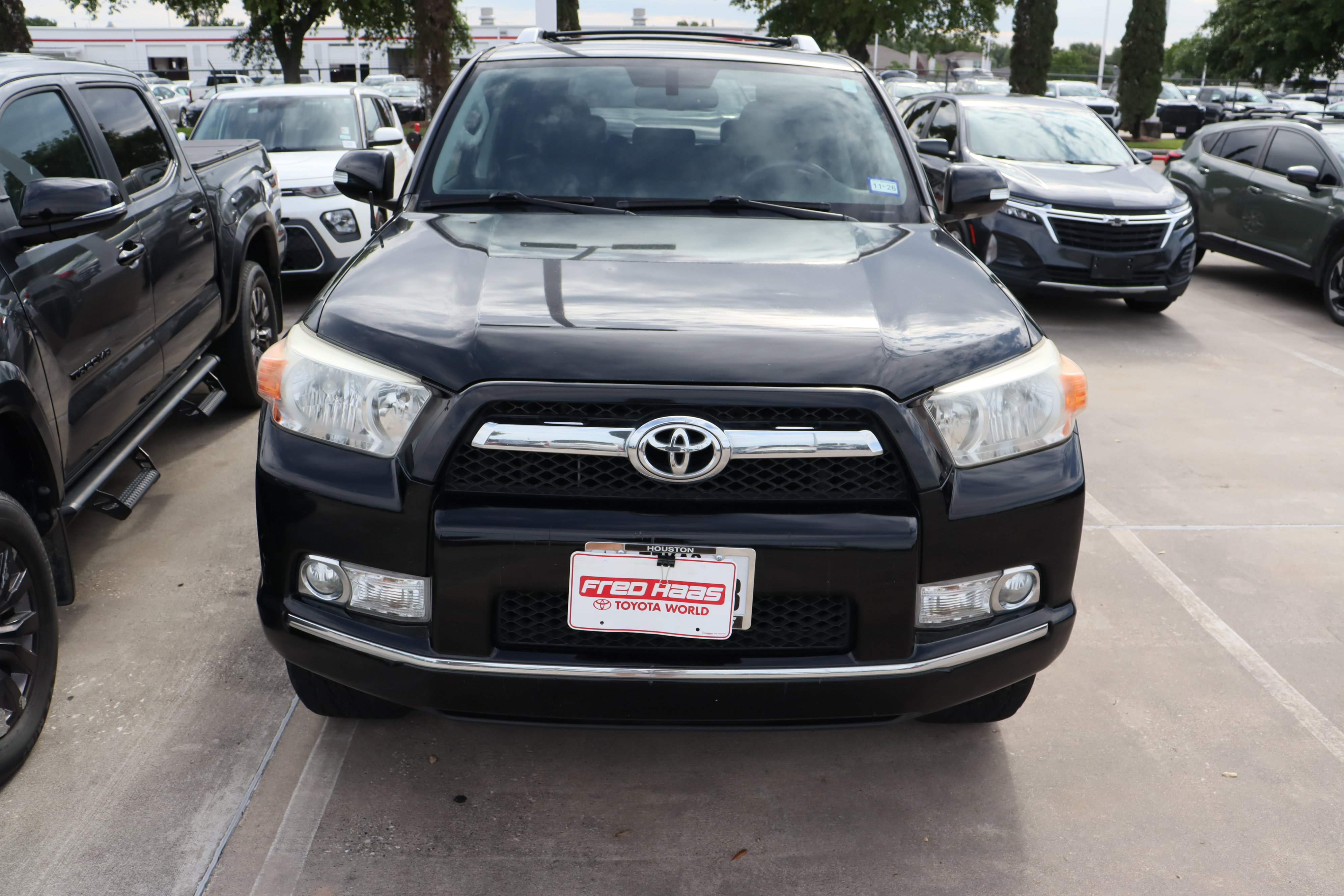 Used 2013 Toyota 4Runner Limited image 3