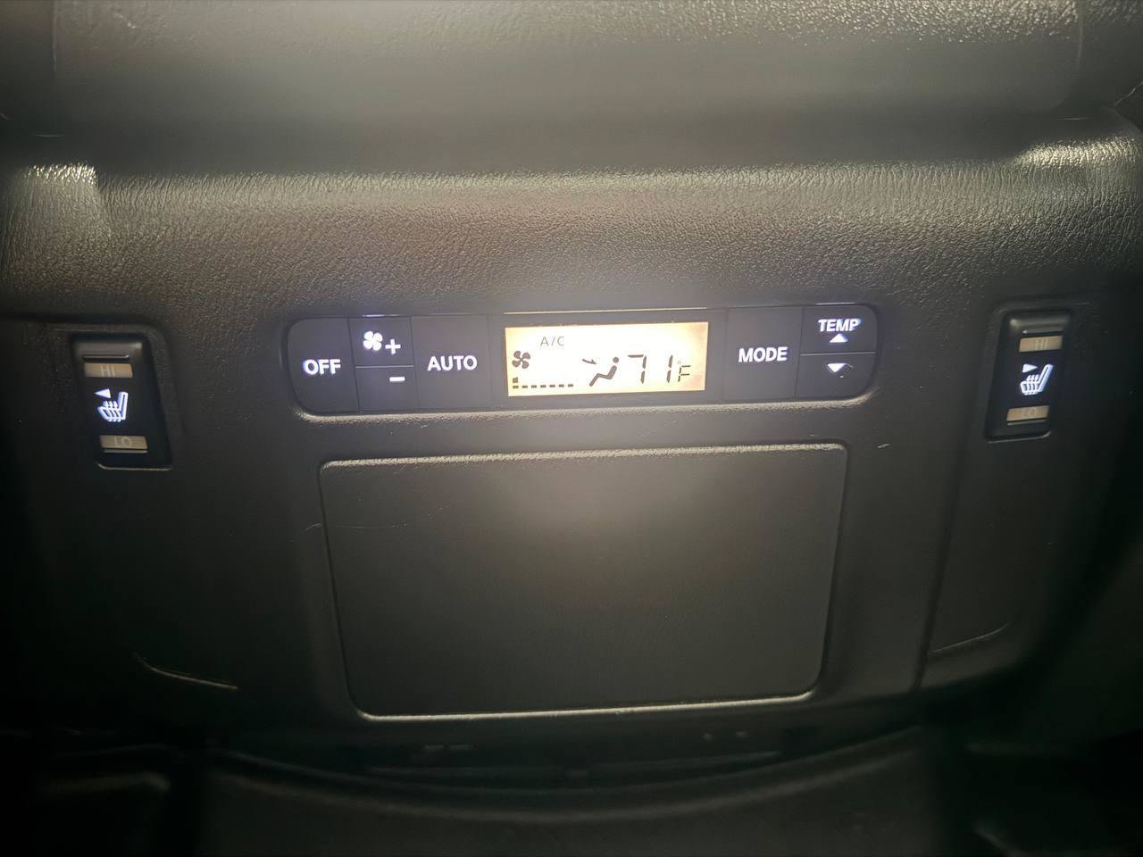 Used 2017 INFINITI QX80 2WD w/ Deluxe Technology Package image 11