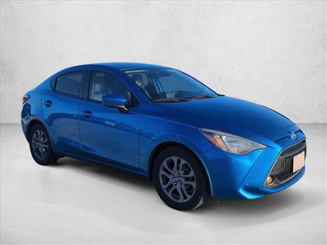 Certified 2019 Toyota Yaris LE FWD image 4