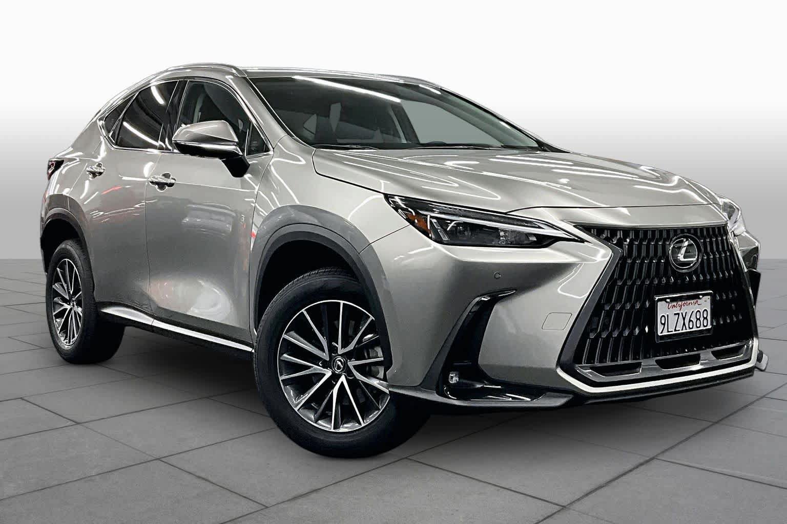 Used 2024 Lexus NX 350h AWD w/ Vision Package image 3