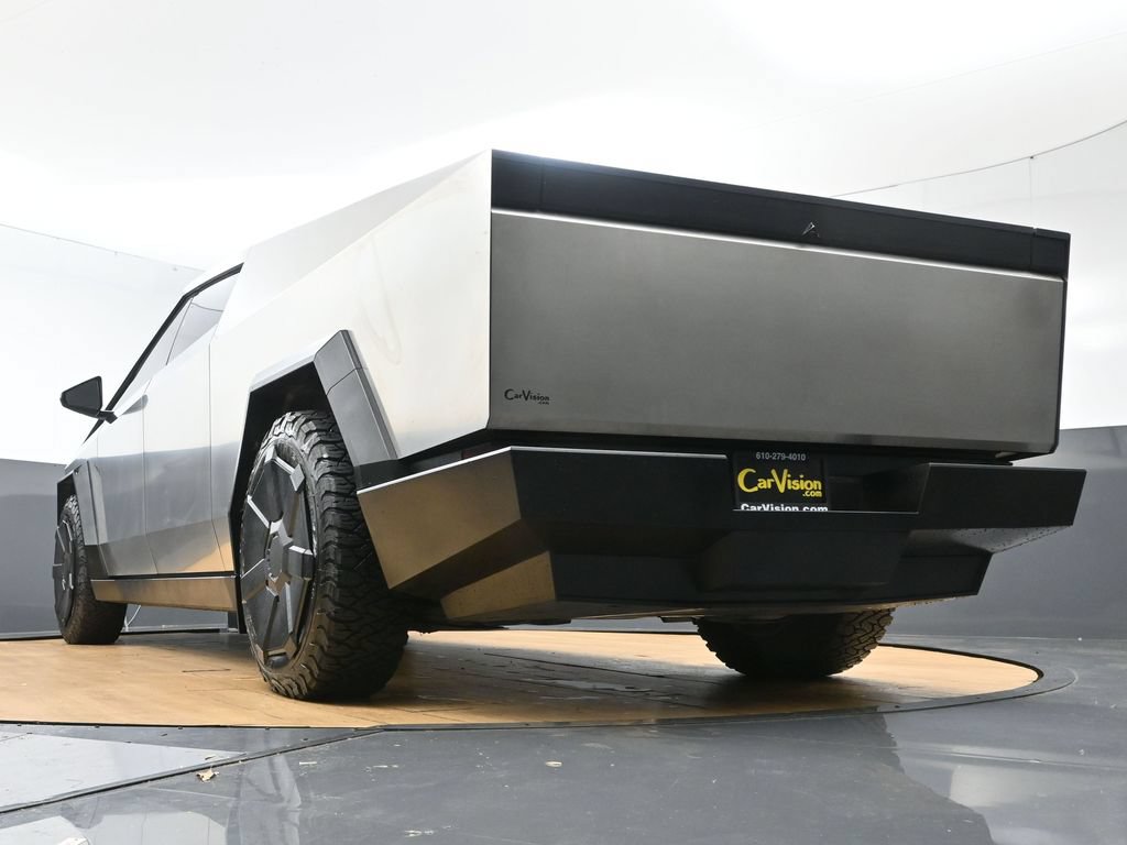Used 2024 Tesla Cybertruck AWD Crew Cab image 55