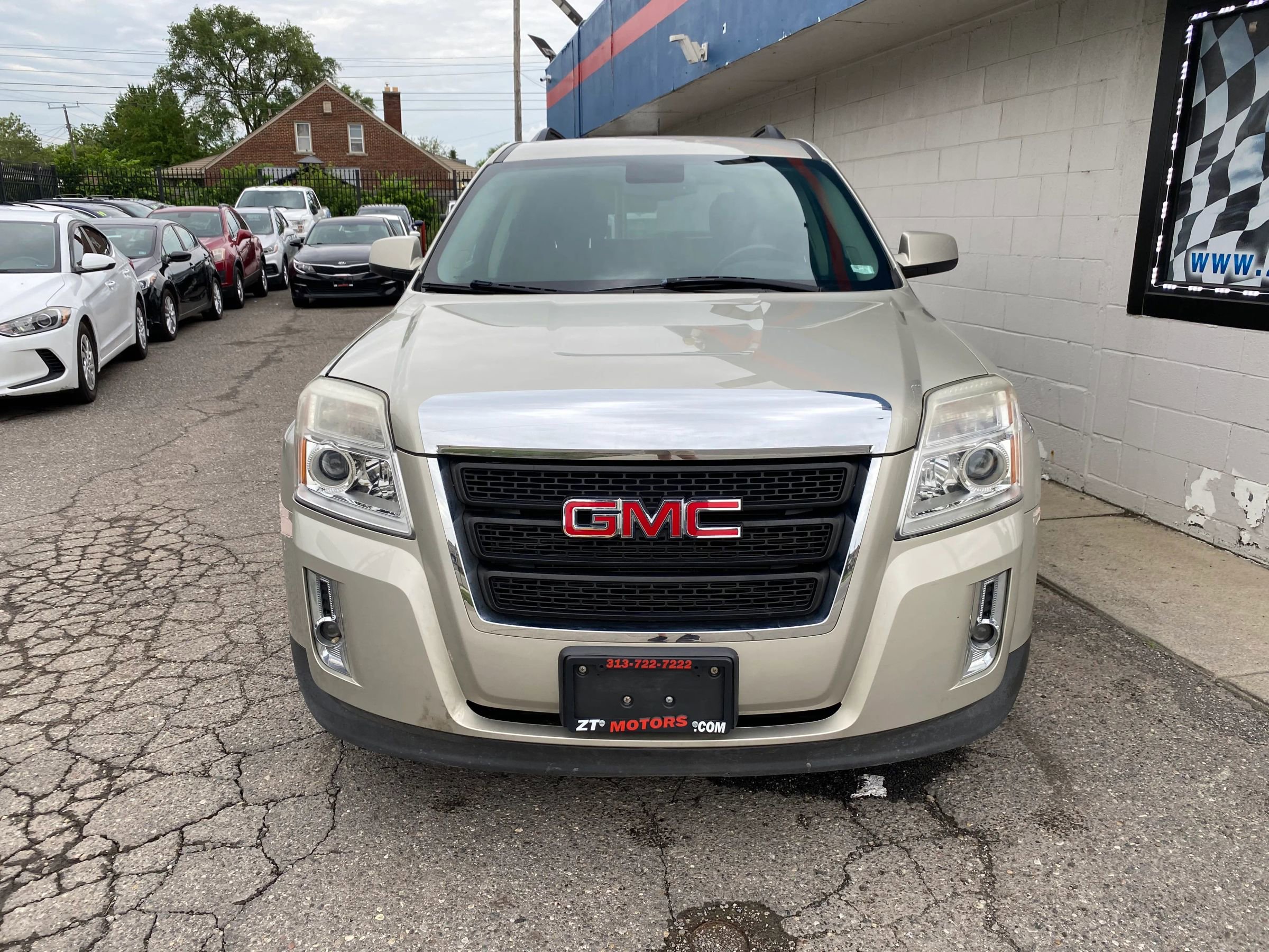 Used 2015 GMC Terrain SLE w/ Convenience Package FWD image 5