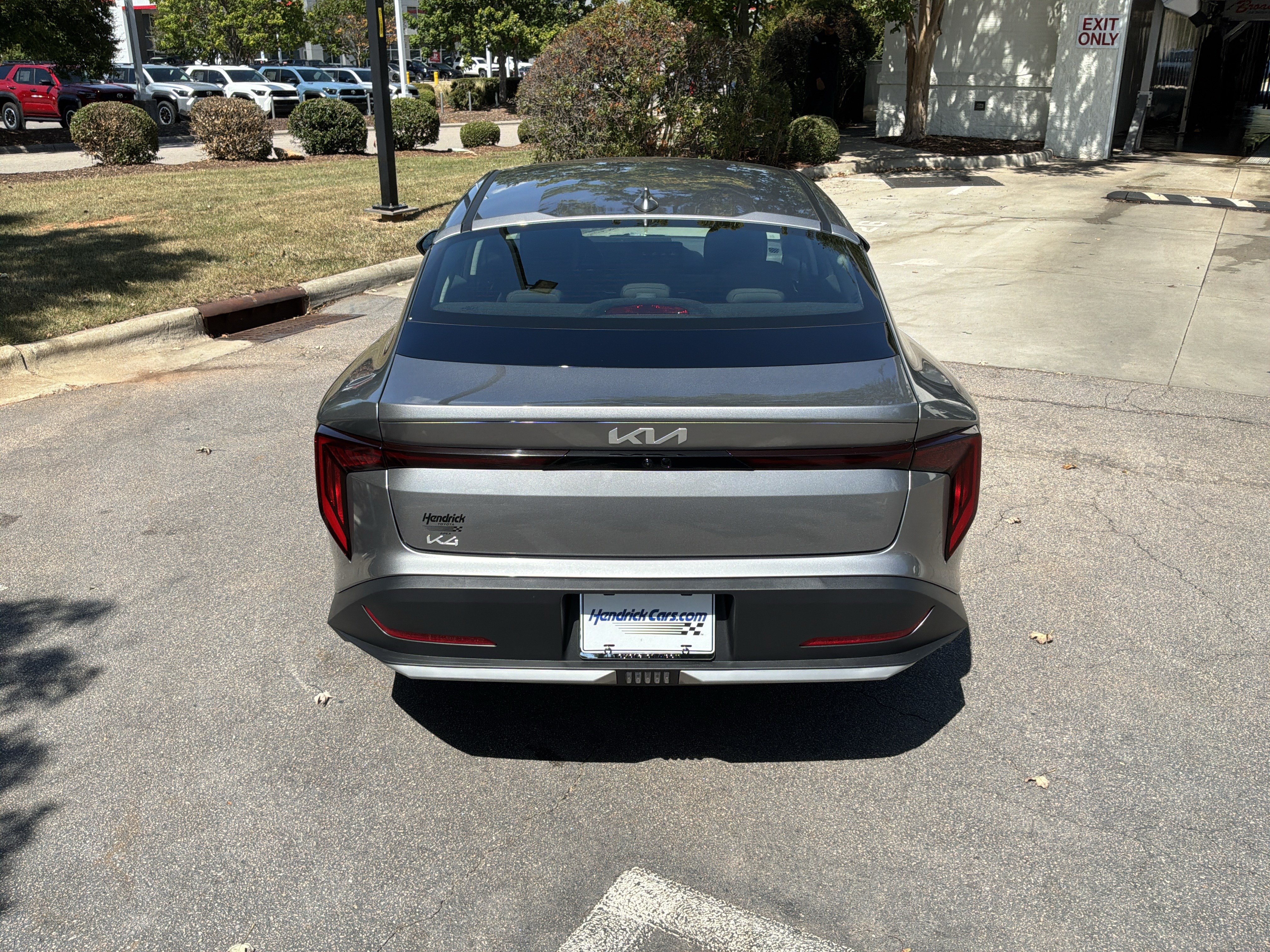 Used 2025 Kia K4 FWD image 9