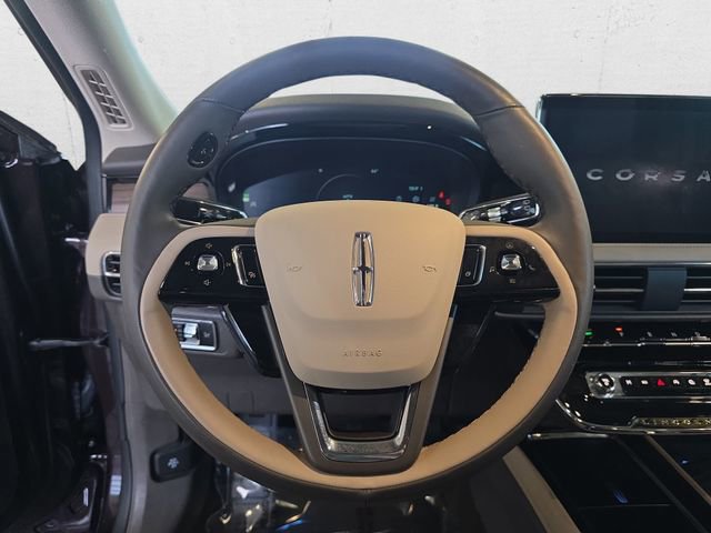 Used 2023 Lincoln Corsair Reserve w/ Equipment Group 201A image 18