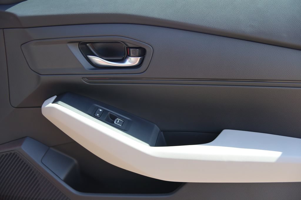 New 2026 Honda Accord LX image 33