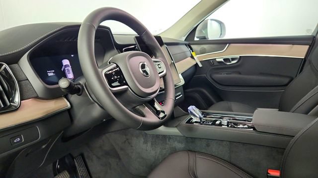 New 2026 Volvo XC90 B6 Core AWD/4WD image 12
