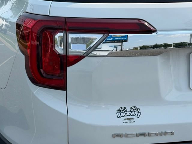 Used 2023 GMC Acadia SLT FWD image 20