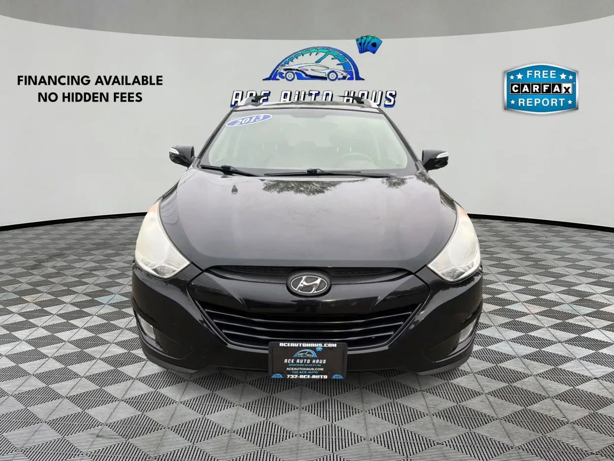 Used 2013 Hyundai Tucson GLS AWD/4WD image 2