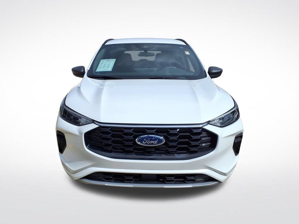 Used 2023 Ford Escape ST-Line FWD image 2