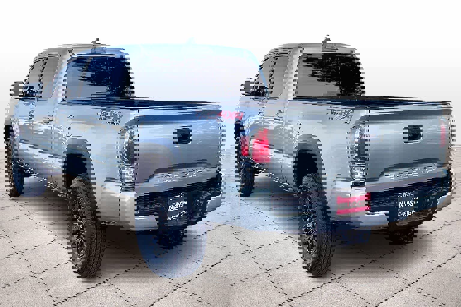 Used 2022 Toyota Tacoma TRD Off-Road image 13