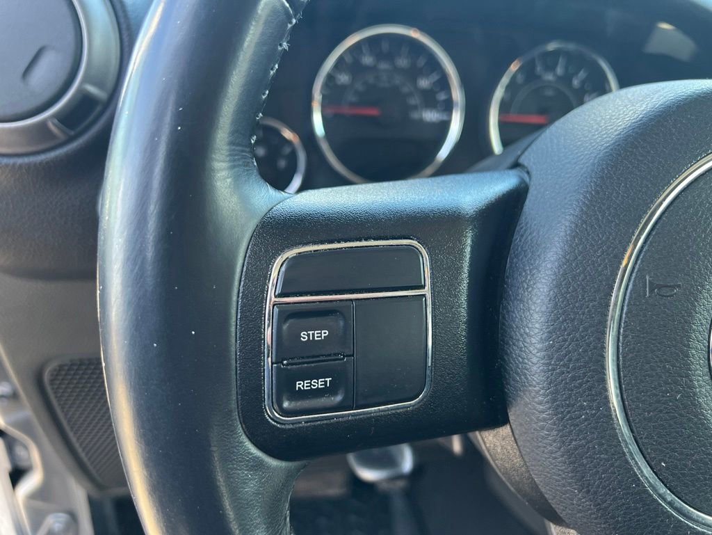 Used 2018 Jeep Wrangler Unlimited Sport S AWD/4WD image 15