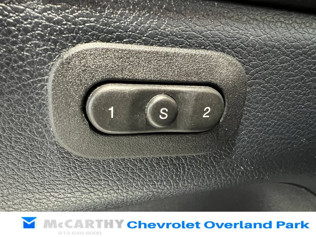 Used 2015 Jeep Grand Cherokee Overland AWD/4WD image 19