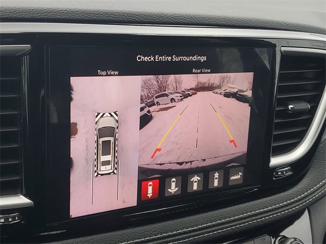 New 2026 Chrysler Pacifica Select FWD image 25