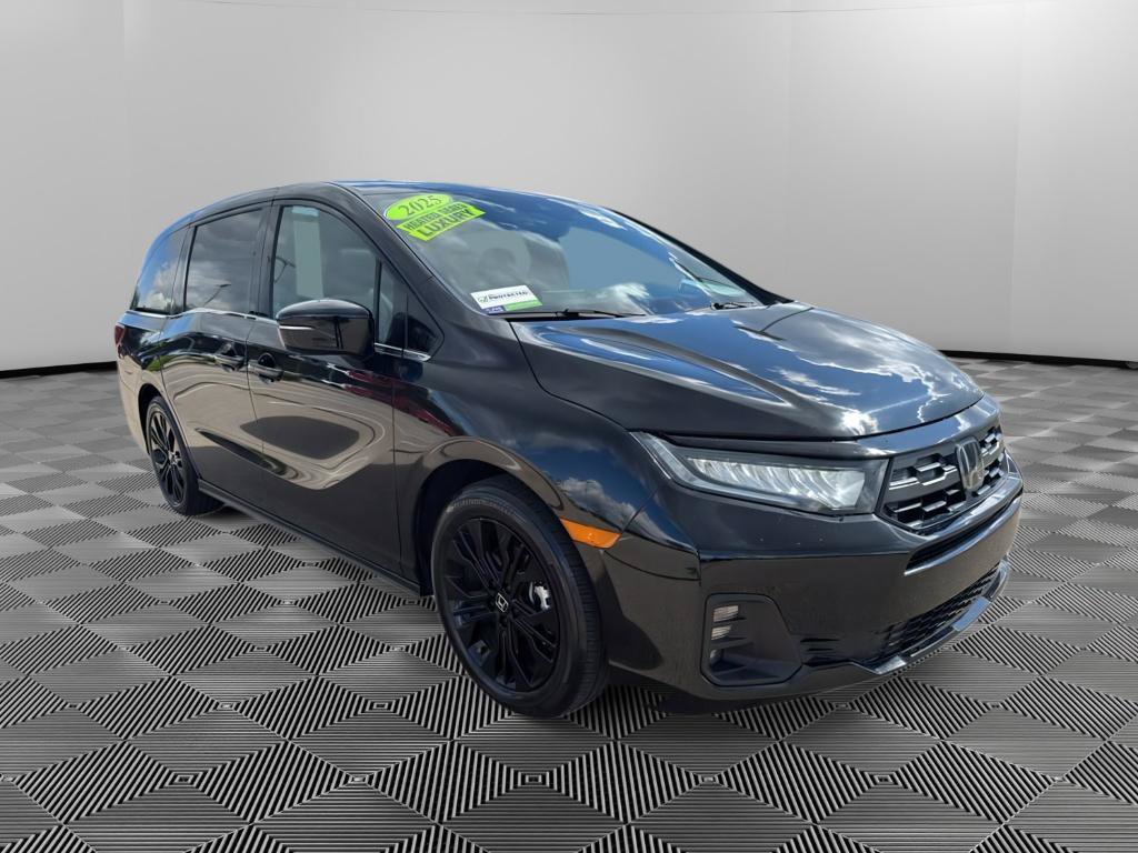 Used 2025 Honda Odyssey Sport-L image 6
