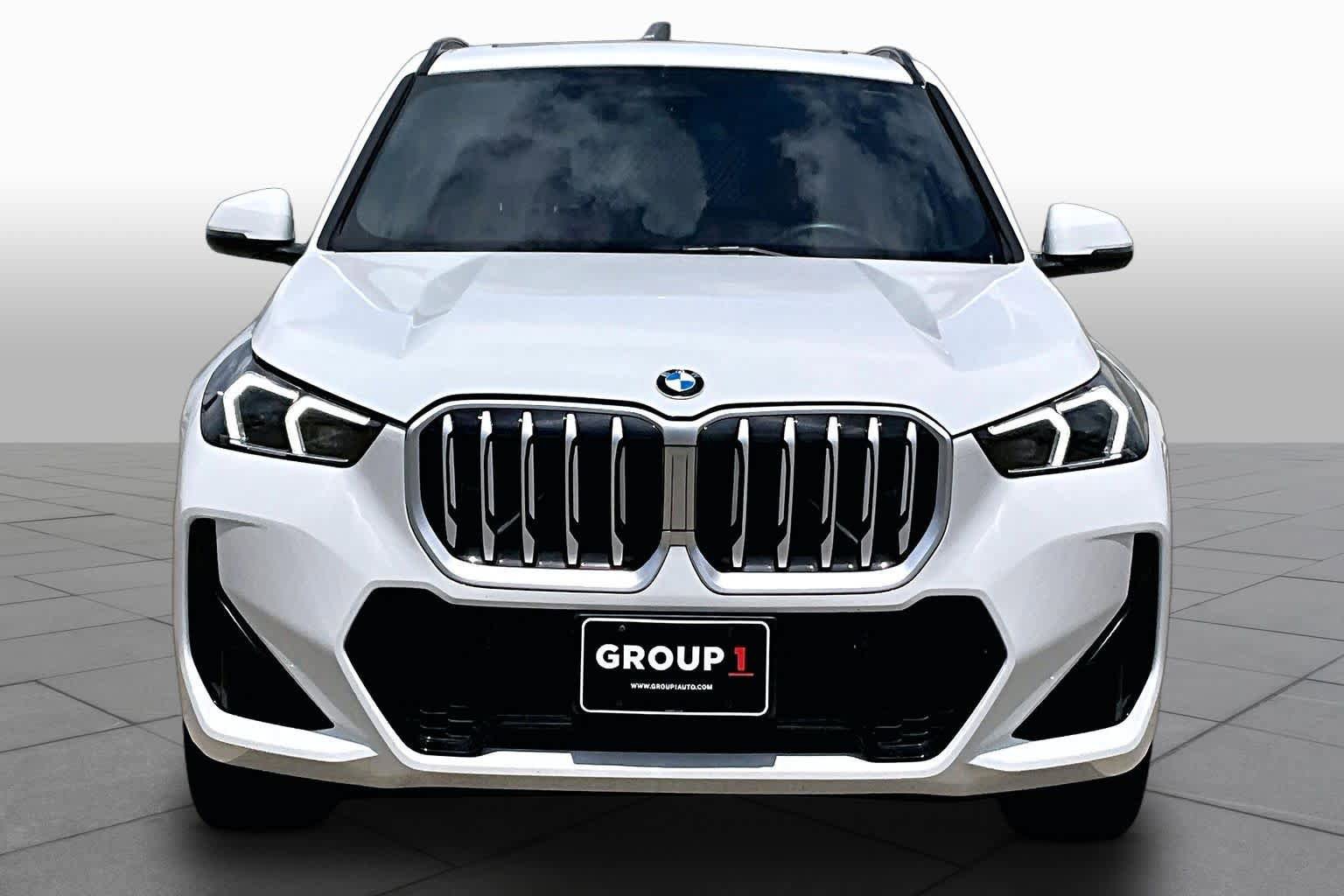 Used 2025 BMW X1 xDrive28i image 4