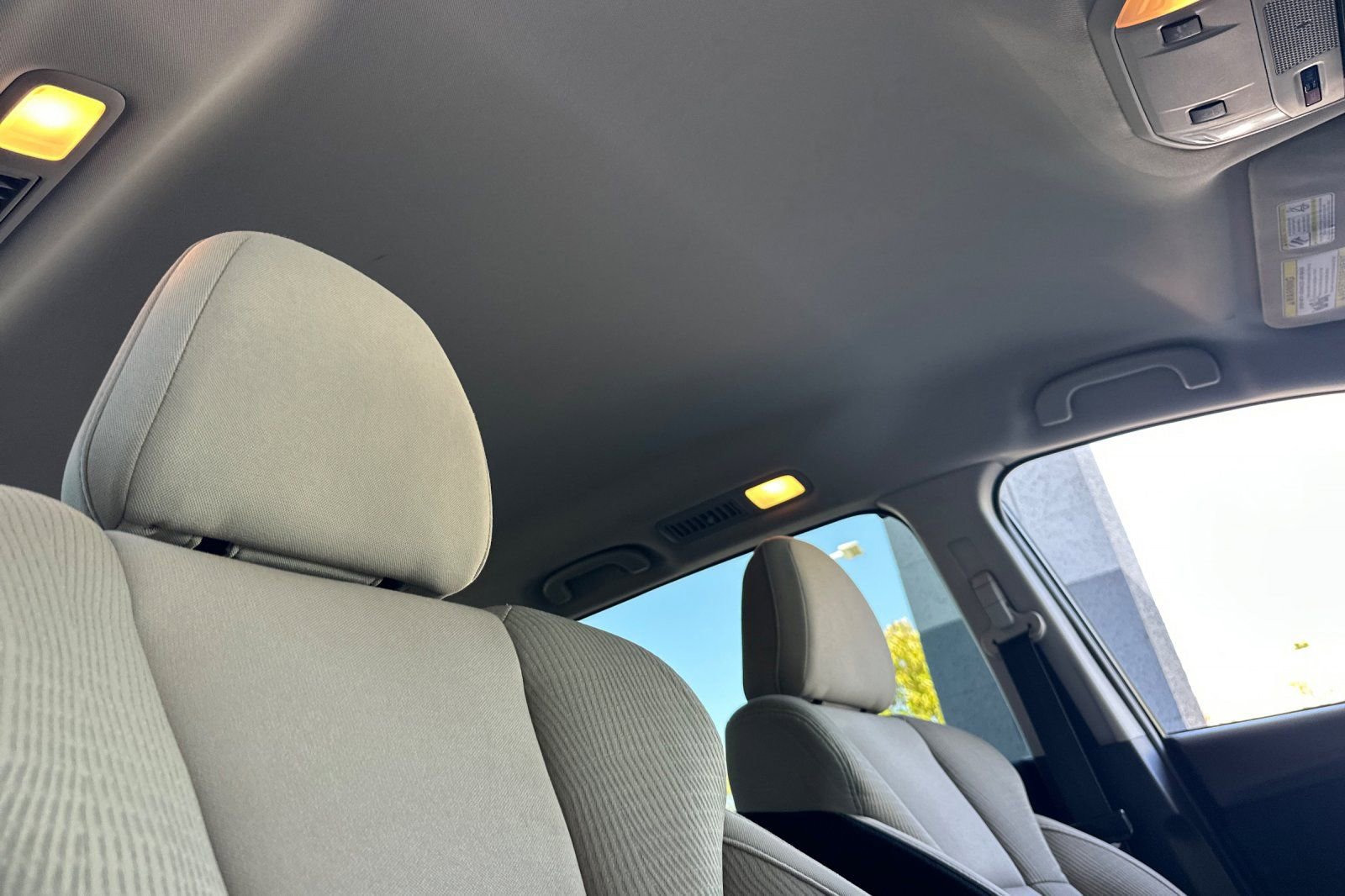 Used 2019 Subaru Ascent Premium w/ Popular Package #3 AWD/4WD image 17