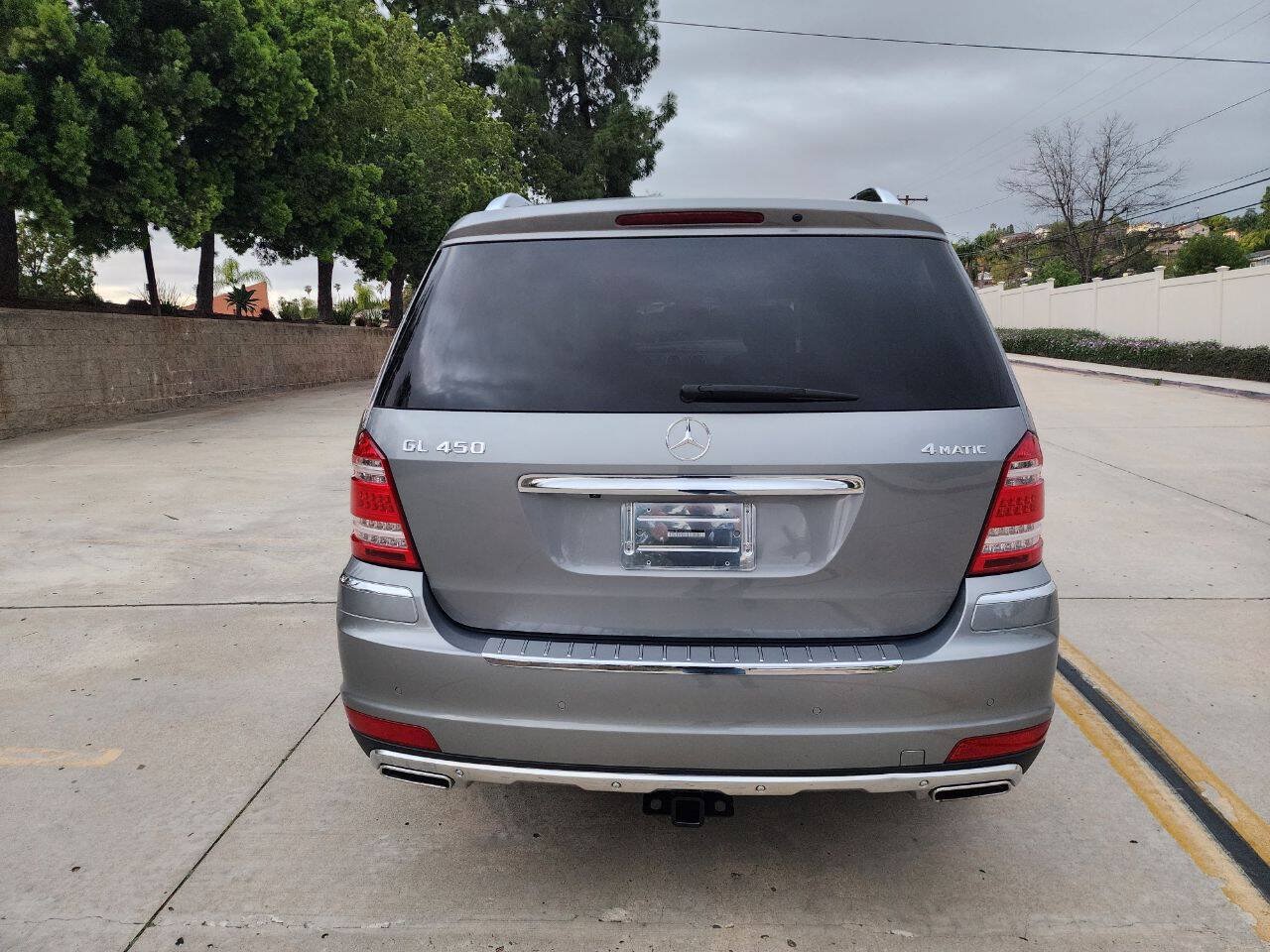 Used 2012 Mercedes-Benz GL 450 4MATIC image 6