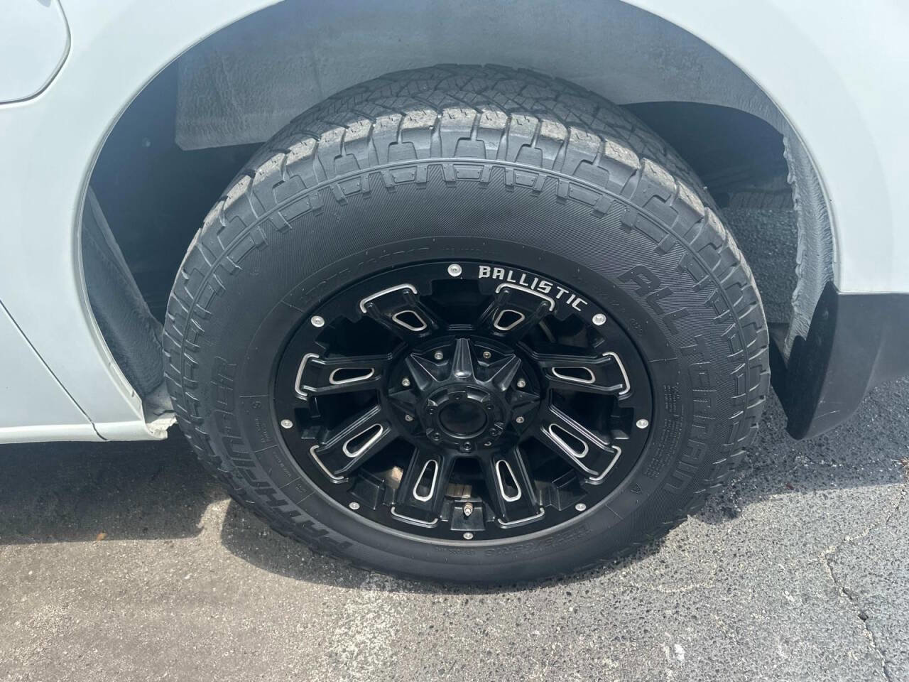 Used 2018 Nissan NV 2500 SV image 7