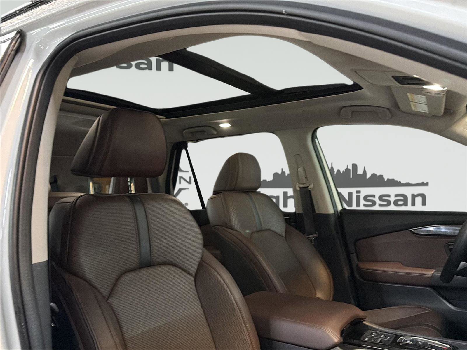Used 2023 Honda Pilot Elite image 38