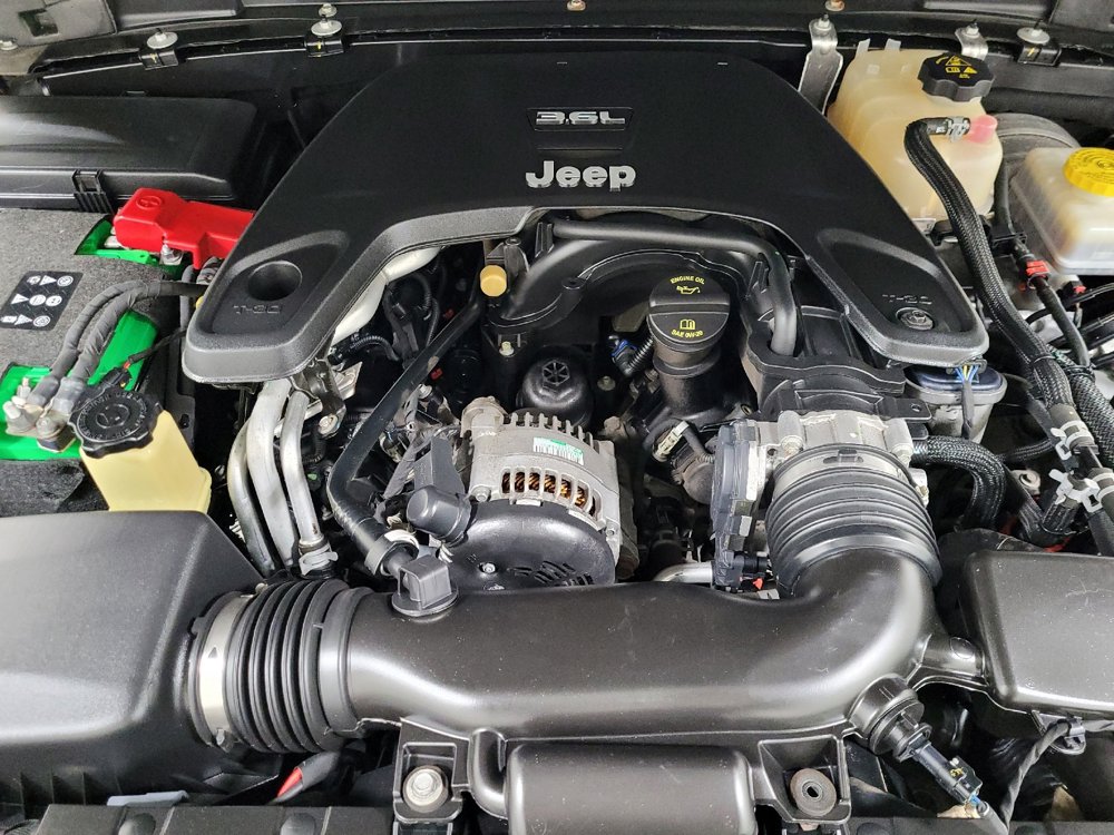 Used 2018 Jeep Wrangler Unlimited Sport S image 30