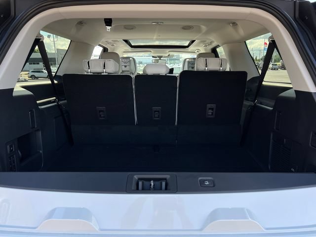 New 2027 Ford Expedition Max Platinum w/ Platinum Ultimate Package AWD/4WD image 7