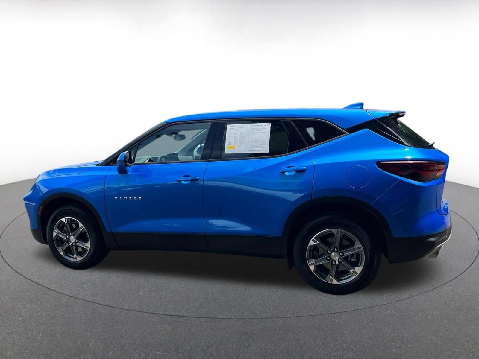Used 2026 Chevrolet Blazer LT FWD image 10