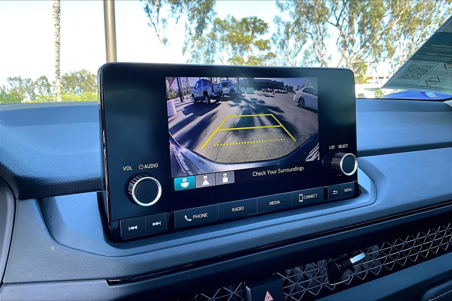 Used 2023 Honda Accord EX image 25