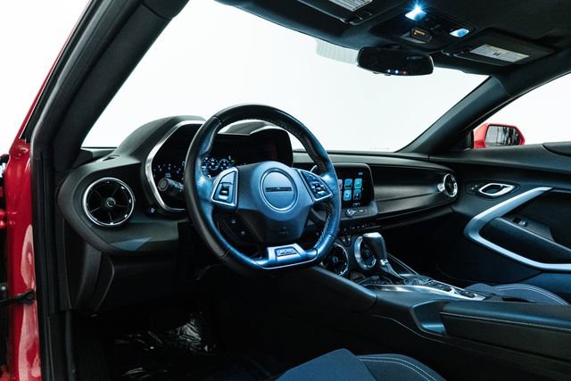 Used 2018 Chevrolet Camaro SS image 22